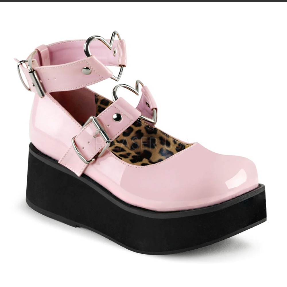 Pink Demonias- hearts